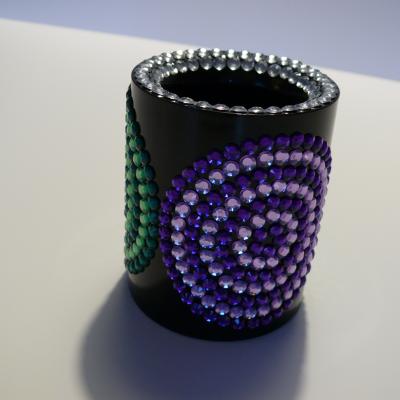 POT A CRAYON